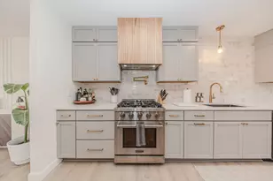 2204 Applewood Ct, Ann Arbor, MI 48103 - Photo 24