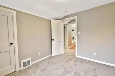 345 E Goulson Avenue, Hazel Park, MI 48030 - Photo 42