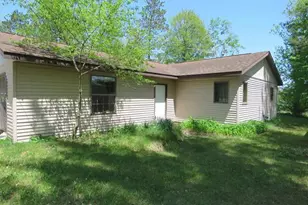 7861 S Dyer Lake Dr, Falmouth, MI 49632 - Photo 18