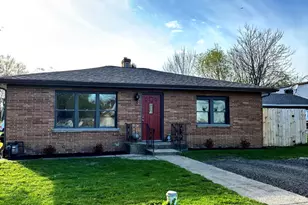 4736 South St, Benton Harbor, MI 49022 - Photo 2