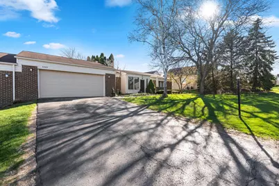 5327 Fairway Court, West Bloomfield, MI 48323 - Photo 2