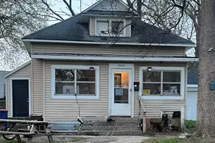 1059 Sherman St SE, Grand Rapids, MI 49506 - Photo 1