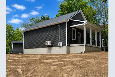 501 Fenimore Avenue, Kalamazoo, MI 49048 - Photo 2