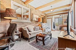 43 E Main Ave, Zeeland, MI 49464 - Photo 18