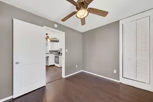 22439 Curie Ave, Warren, MI 48091 - Photo 18