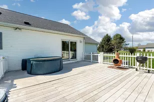 70915 Sterling Dr, Edwardsburg, MI 49112 - Photo 38