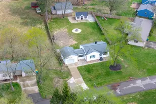 7641 Lake Wood Dr, Portage, MI 49002 - Photo 38