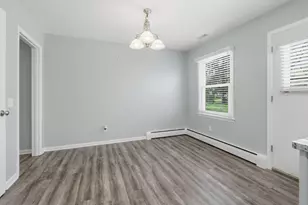 721 Piccadilly Rd, Kalamazoo, MI 49006 - Photo 10