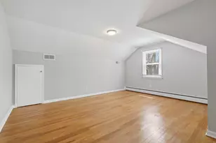 721 Piccadilly Rd, Kalamazoo, MI 49006 - Photo 30