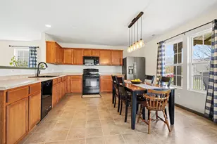 8889 Cowley Ct, Richland, MI 49083 - Photo 10