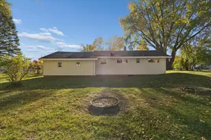 332 Mill St, Trufant, MI 49347 - Photo 8
