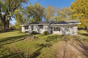 332 Mill St, Trufant, MI 49347 - Photo 12