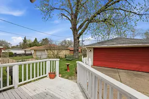 9160 Kinloch St, Bedford, MI 48239 - Photo 32