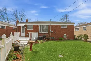 9160 Kinloch St, Bedford, MI 48239 - Photo 36