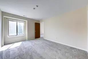 42779 Lilley Pointe Dr, Canton, MI 48187 - Photo 10