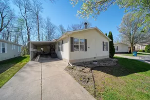 448 Raisin River Dr, Adrian, MI 49221 - Photo 36