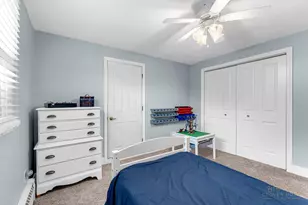 319 Greenridge Dr NW, Grand Rapids, MI 49544 - Photo 38