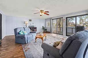 60654 Shoreline Dr, Burr Oak, MI 49030 - Photo 4