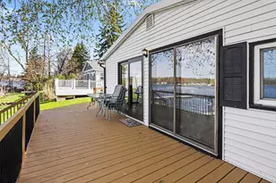 60654 Shoreline Dr, Burr Oak, MI 49030 - Photo 18