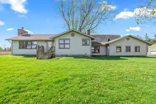 2871 W Bacon Rd, Hillsdale, MI 49242 - Photo 4