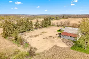 2871 W Bacon Rd, Hillsdale, MI 49242 - Photo 34