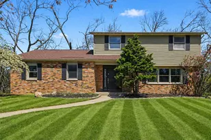 722 Grand Marais Ave, Portage, MI 49024 - Photo 2