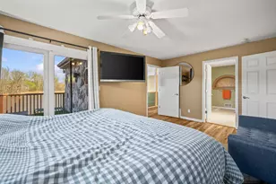 2349 Riverside Pointe Dr, Saint Joseph, MI 49085 - Photo 40