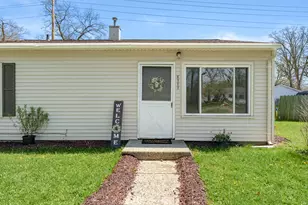 2606 Laredo St, Kalamazoo, MI 49004 - Photo 2