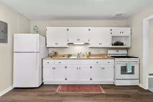 2606 Laredo St, Kalamazoo, MI 49004 - Photo 6