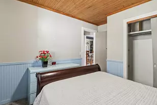 90 S Clymer St, Pentwater, MI 49449 - Photo 16