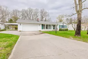 4236 W White Lake Dr, Whitehall, MI 49461 - Photo 2
