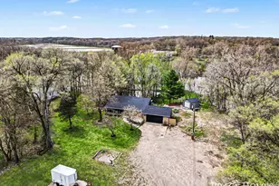 249 Thurman St, Belding, MI 48809 - Photo 34