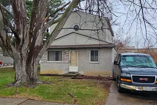 20661 Macel St, Roseville, MI 48066 - Photo 2