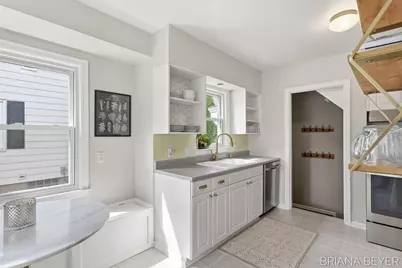 1757 Warwick Road SE, East Grand Rapids, MI 49506 - Photo 16