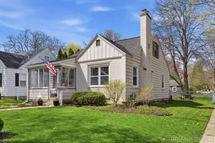 1757 Warwick Rd SE, East Grand Rapids, MI 49506 - Photo 46