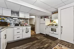 1430 S State St, Saint Joseph, MI 49085 - Photo 16
