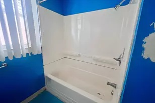 1163 Atkinson St, Detroit, MI 48202 - Photo 18