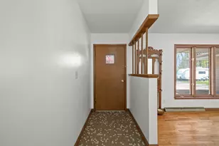 4796 Naomi Ln, Saint Joseph, MI 49085 - Photo 12