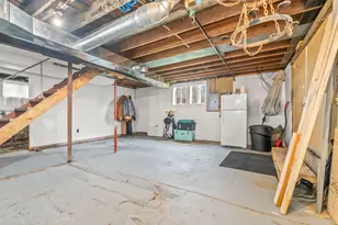 90 Rippon Ave, Hillsdale, MI 49242 - Photo 36