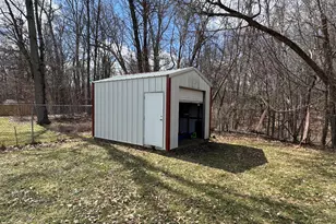 10736 Woodbushe Dr SE, Lowell, MI 49331 - Photo 12