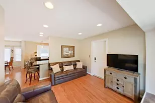 1700 Evergreen St, Trenton, MI 48183 - Photo 12