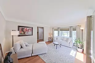 1700 Evergreen St, Trenton, MI 48183 - Photo 10