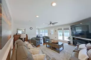 1700 Evergreen St, Trenton, MI 48183 - Photo 26