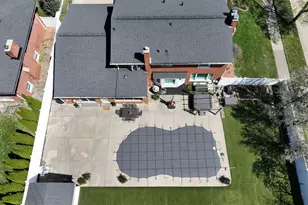 1700 Evergreen St, Trenton, MI 48183 - Photo 64