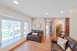 1700 Evergreen St, Trenton, MI 48183 - Photo 14