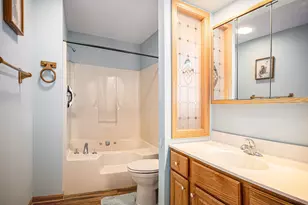 15891 Lakeview Dr, Buchanan, MI 49107 - Photo 18