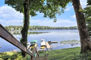 15891 Lakeview Dr, Buchanan, MI 49107 - Photo 2