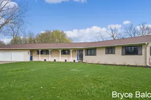 9901 Eastern Ave SE, Byron Center, MI 49315 - Photo 2