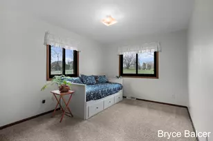 9901 Eastern Ave SE, Byron Center, MI 49315 - Photo 22