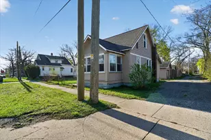 379 E Dale Ave, Muskegon, MI 49442 - Photo 4